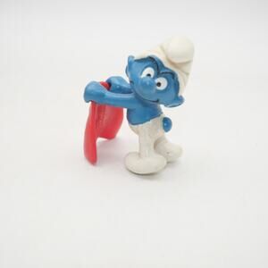 20184 Bullfighter Matador Smurf 2” Vintage Smurfs Figurine Hong Kong Berrie 1984